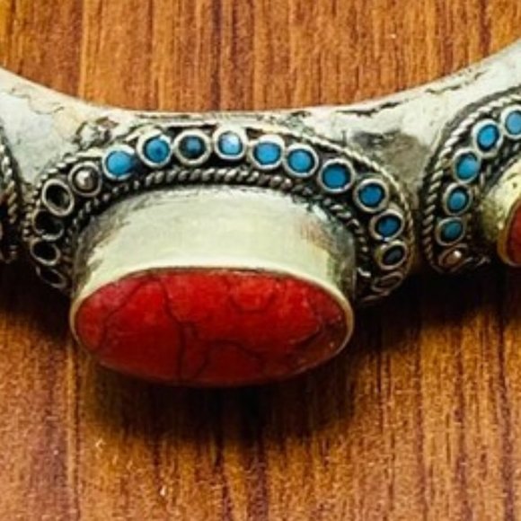 SingleTribal Coral Stones Cuff Bracelet With Turquoise Beads, Handmade Coral - Picture 6 of 15